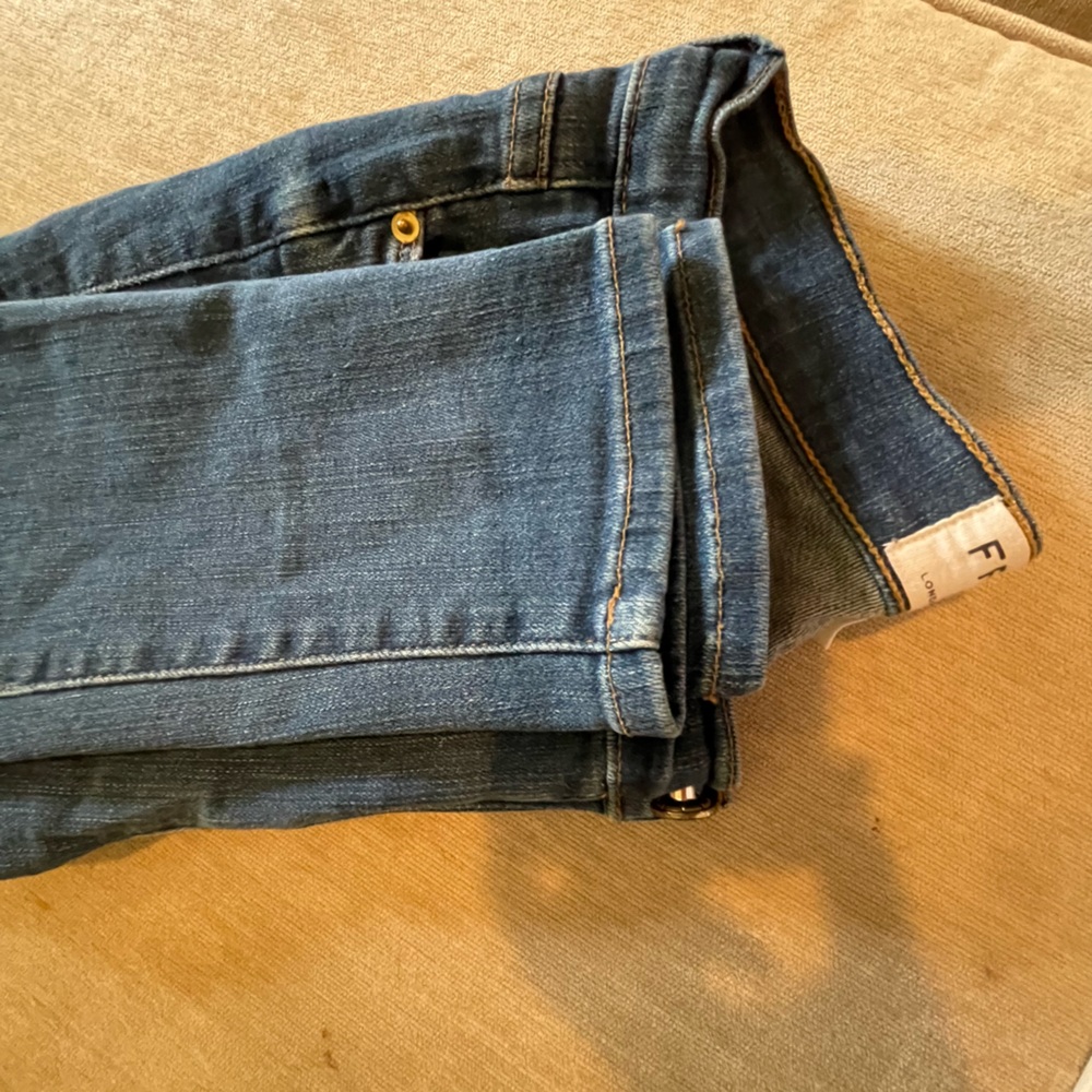 Frame 26 LE Skinny de Jeanne Jeans